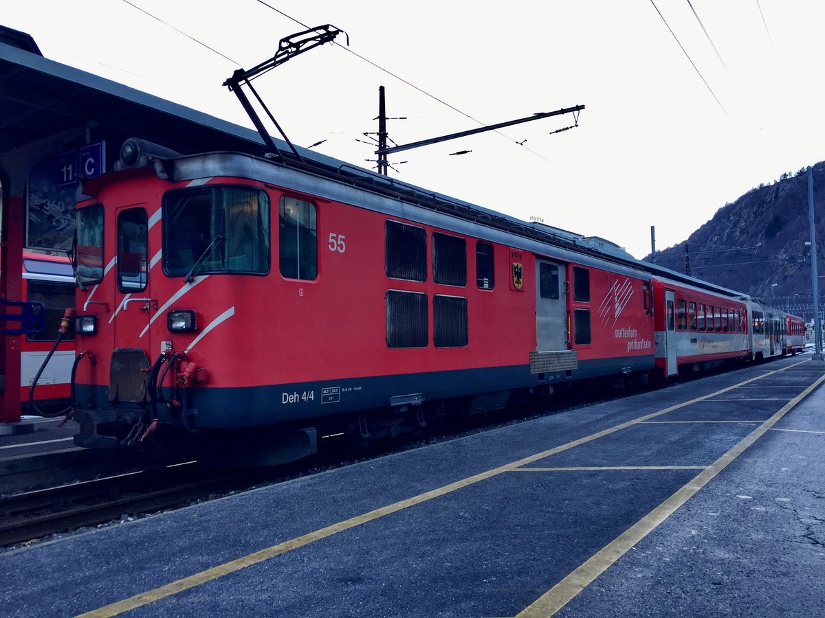 Deh 4/4 I 55  Brig  am 16.12.16 in Brig.