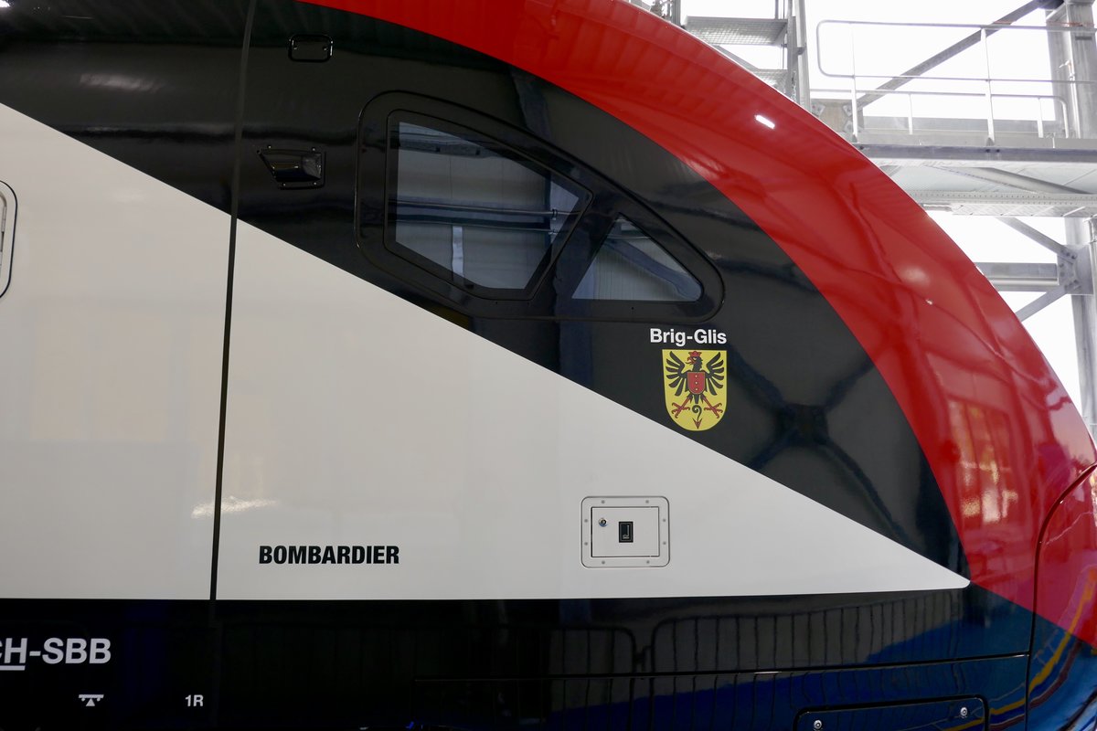 Der getaufte RABe 502 404 am 29.7.19 bei der Tag der offenen Tür im Servicecenter Brig.