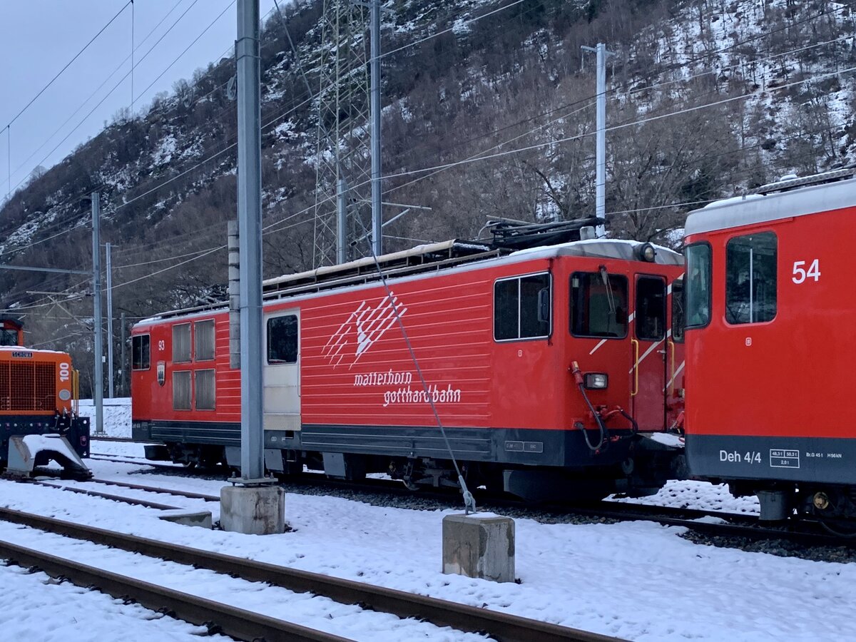 Die Deh 4/4 I 93  Oberwald  die am 4.1.21 im Glisergrund abgestellt ist.