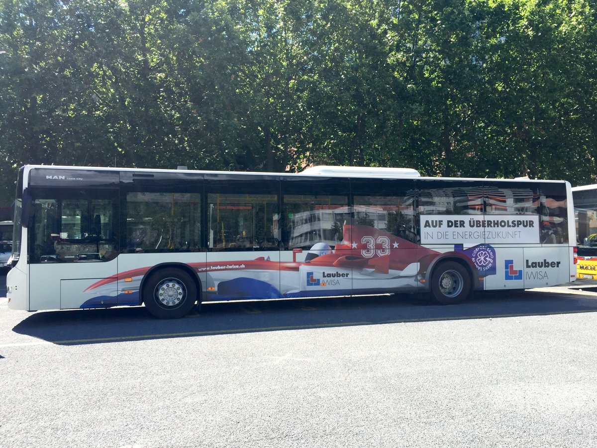 Neuer MAN Lions City für den Ortsbus Brig-Glis am 28.7.16 auf dem Zitkusplatz in Brig.