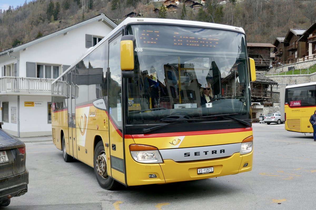 Setra 412 UL PostAuto vom PU transport sierre annivers region sarl, Sierre am 19.4.19 in Vissoie.