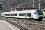 Der RABe 528 108 der BLS am 26.2.23 bei der Einfahrt in den Bahnhof Brig.