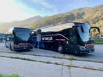 Zwei neue Setra 516 HD Nr. 15 und 14 von Zerzuben am 2.10.23 vor der Garage in Eyholz.